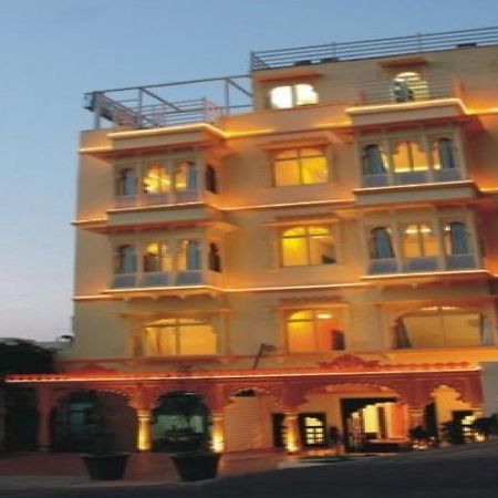 Hotel Mahima Palace Удайпур Екстер'єр фото